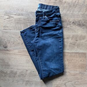 Jag Jeans Carter Girlfriend